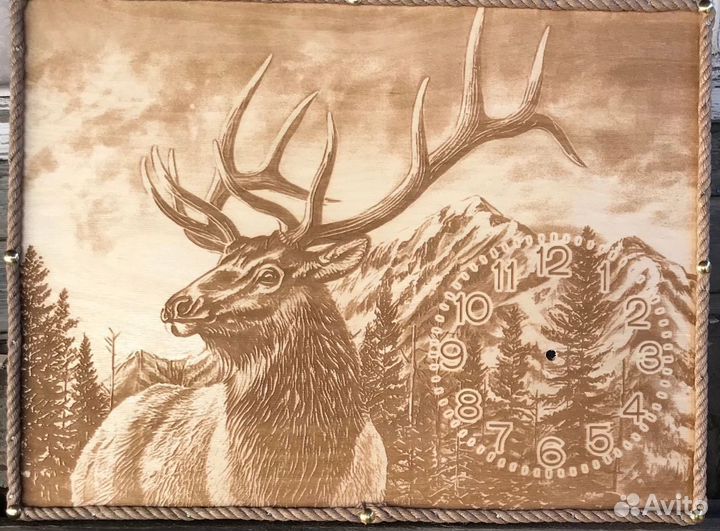 Часы картина выжженые на дереве