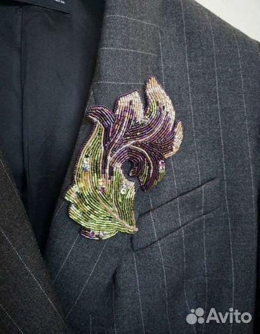 Брошка с булавкой