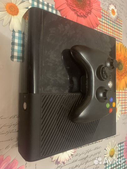 Xbox 360 E