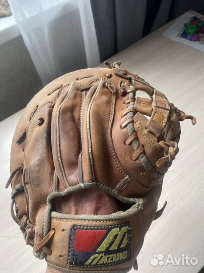 Ловушка бейсбольная первой базы