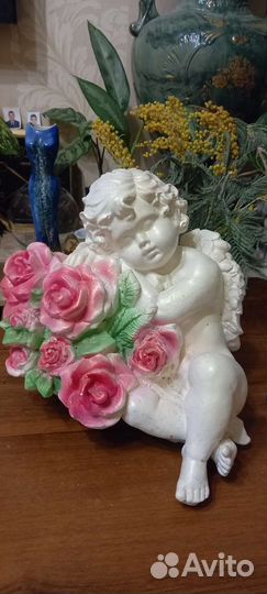 Статуэтка ангел