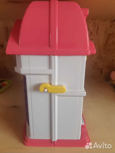 Домик кукольный