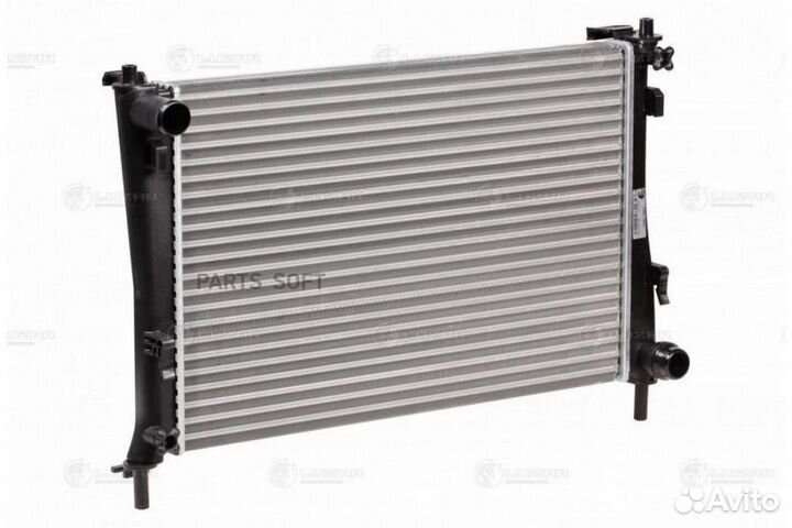 Luzar LRC1031 Радиатор ford fiesta (01) M/A