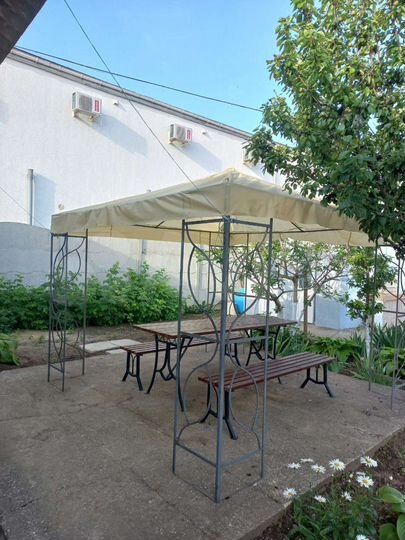 Комната 15 м² в 5-к., 1/1 эт.