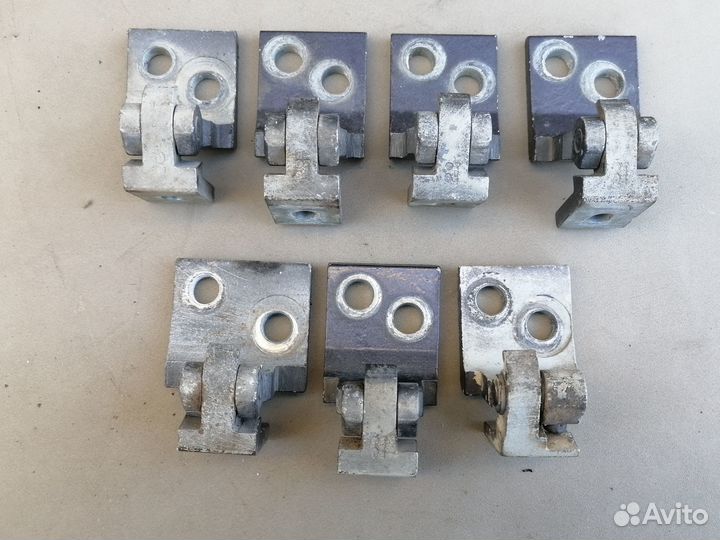 Петля двери Volkswagen Golf 3 1991-1997