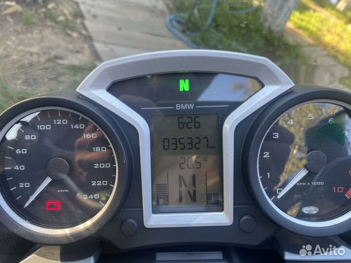 BMW R1200R