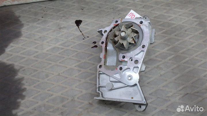 Помпа охлаждения LADA Largus R90 K4M 2018