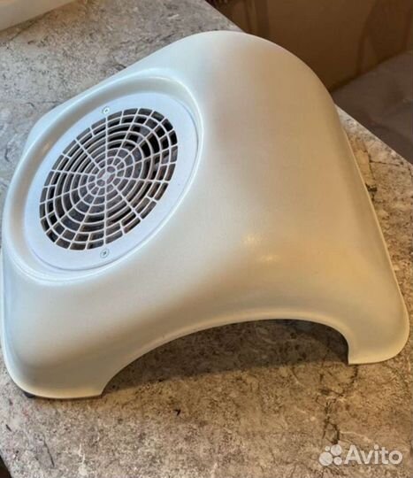 Пылесос для маникюра