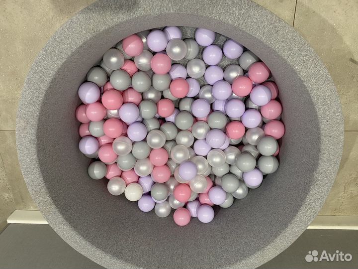 Сухой бассейн с шариками 90*40 Valemi