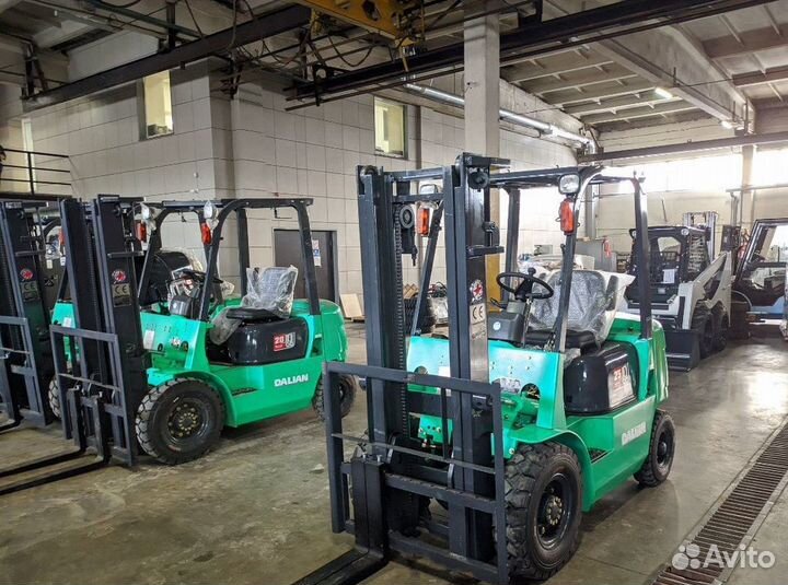 Вилочный погрузчик Dalian CPCD20FB, 2023