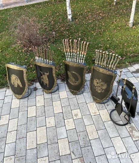 Щит подарочный/ подставка под шампуры