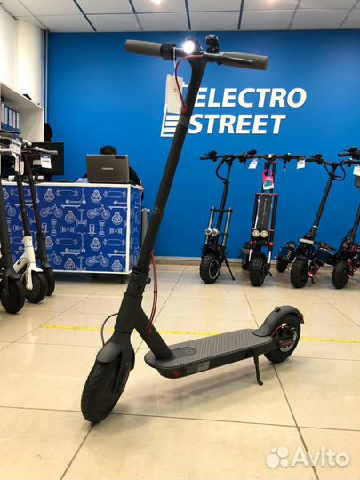 Электросамокат Xiaomi Mi Electric Scooter 1S