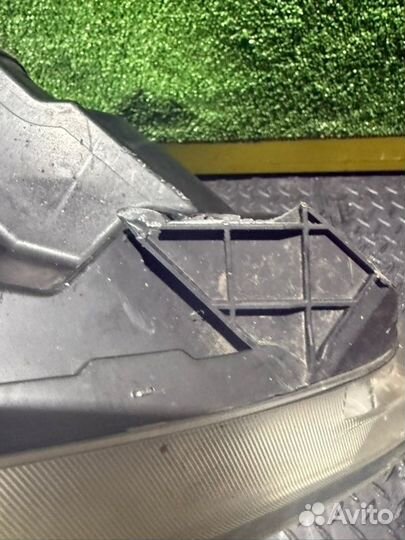 Фара правая Nissan Qashqai 1.5 2008