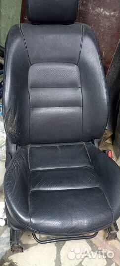 Передние сиденья mazda 6