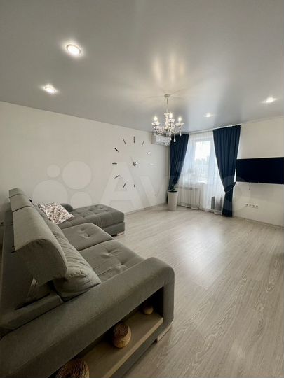 3-к. квартира, 70 м², 3/3 эт.