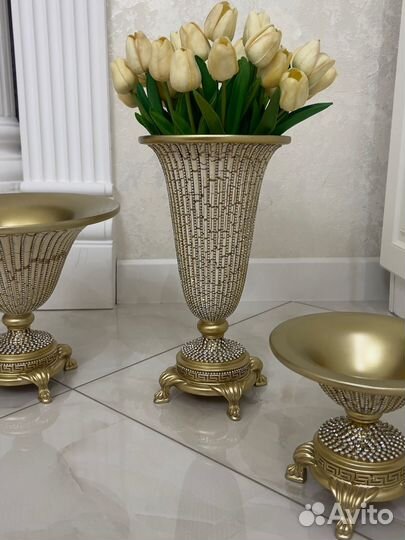 Вазы и фруктовницы