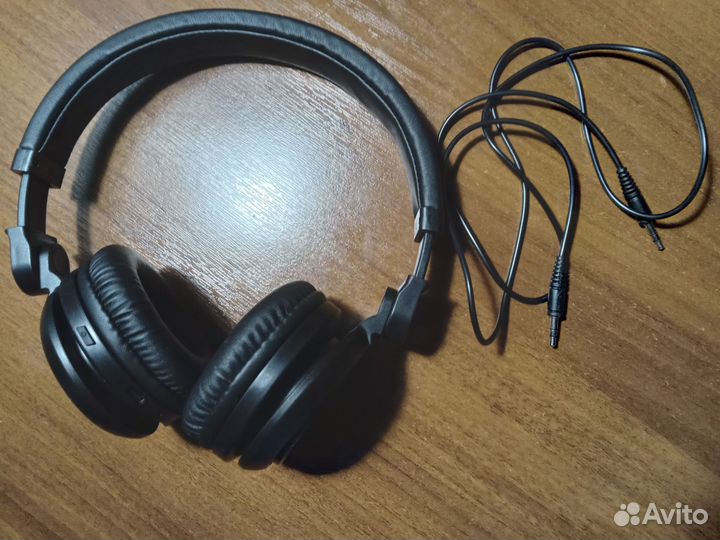 Беспроводные наушники