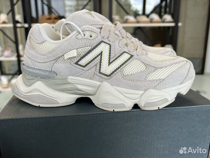 Кроссовки New Balance 9060 натуральные