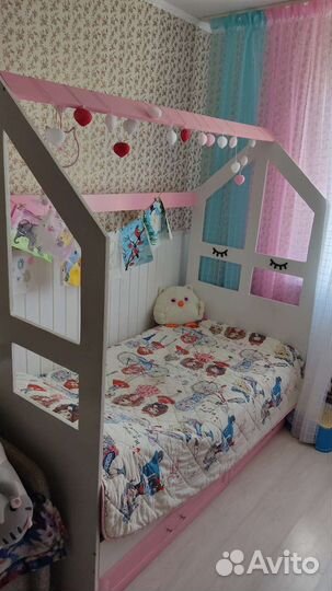Детская кровать домик