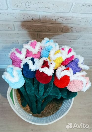 Вязаные цветы тюльпаны