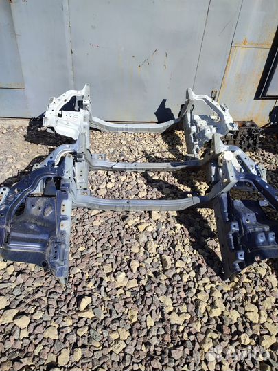 Передняя часть кузова Mitsubishi Lancer 10