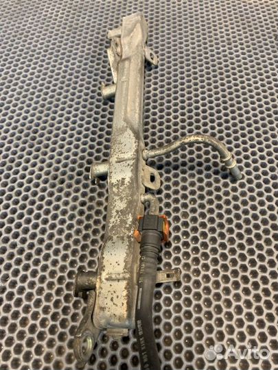 Топливная рампа Lexus Ls 4 1UR-FSE 2007