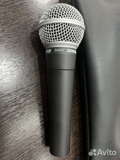 Микрофон Shure SM58-LCE черный