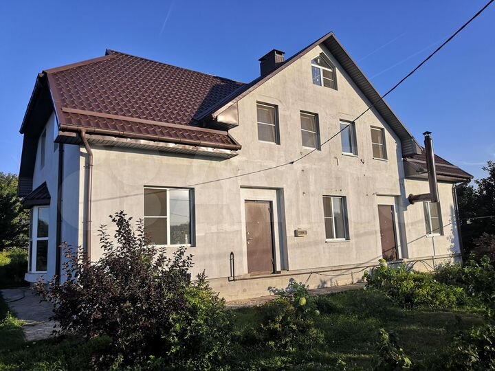 Дом 223 м² на участке 40 сот.