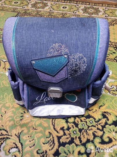 Школьный рюкзак