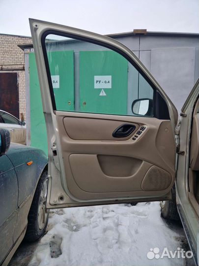 Водительская дверь форд ескейп 2005 г. ford escape