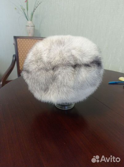 Берет женский норковый