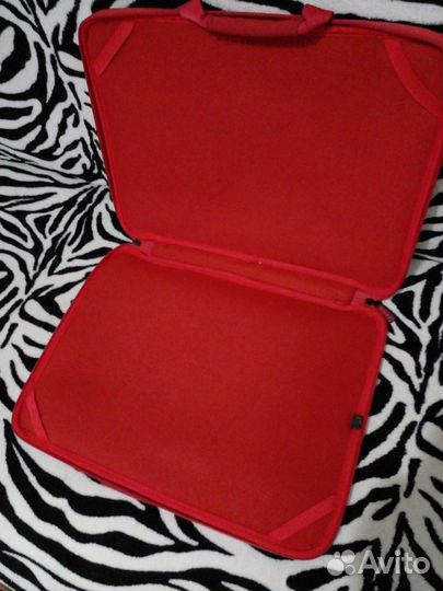 Сумка под ноутбук