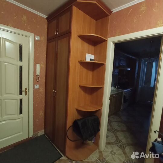 Шкаф