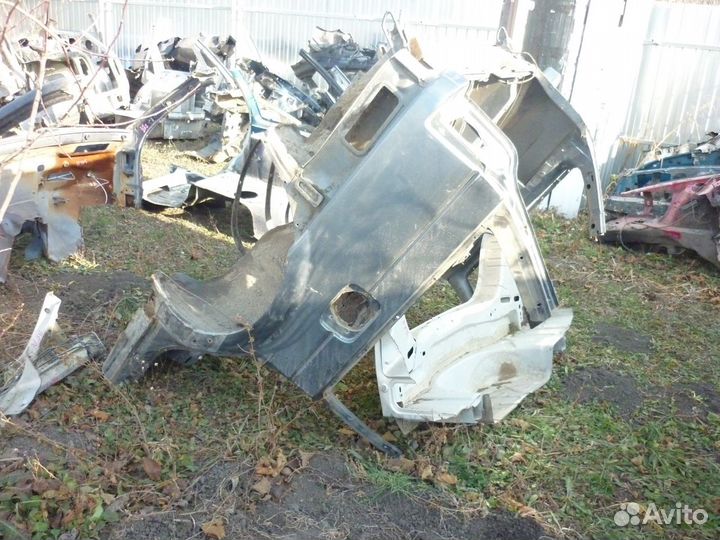 Крыло заднее на фольксваген пассат б3
