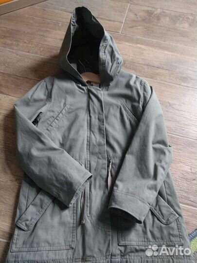 Верхняя одежда для девочки 130-140