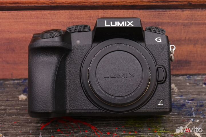 Panasonic Lumix DMC-G7