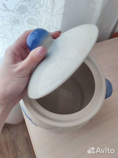 Суповница гжель в идеальном состоянии, без сколов