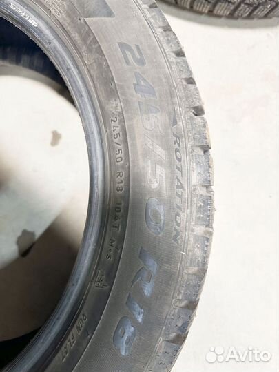 Pirelli Ice Zero 245/50 R18 104T