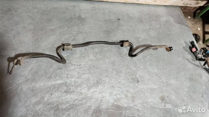 Стабилизатор передний Ford Tourneo Connect 2009