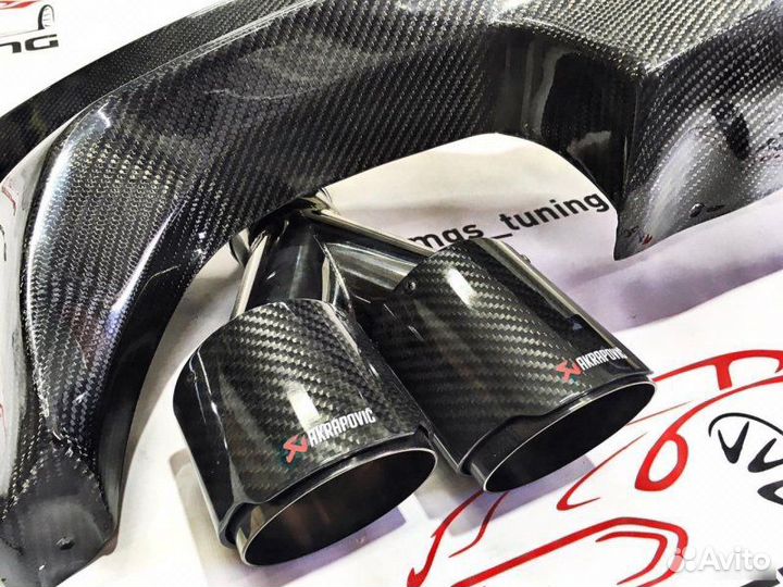 Диффузор BMW G30 M5 карбон + Aсrapovic black