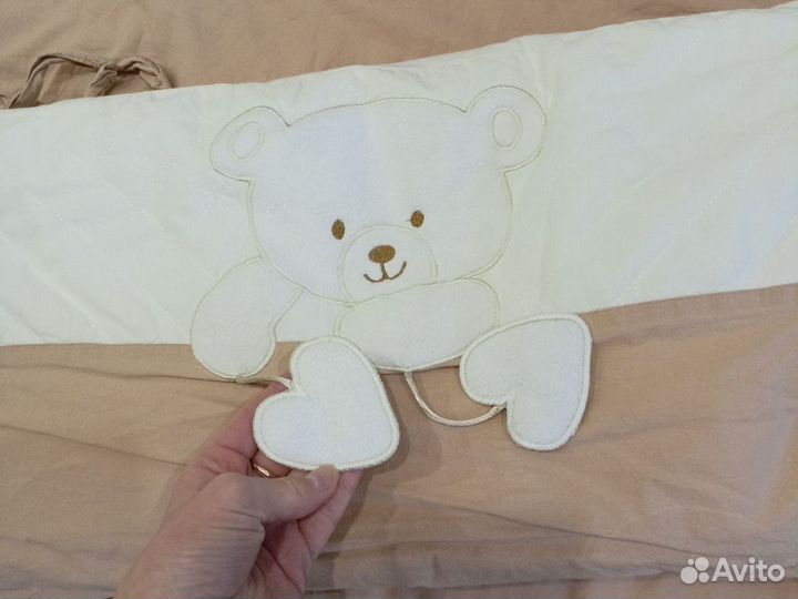 Бортики в кроватку постельное белье одеяло подушка