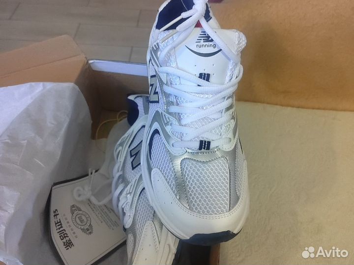 Кроссовки мужские