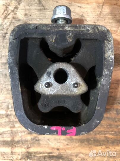 Подушка двигателя передняя Mercedes-Benz A-Class