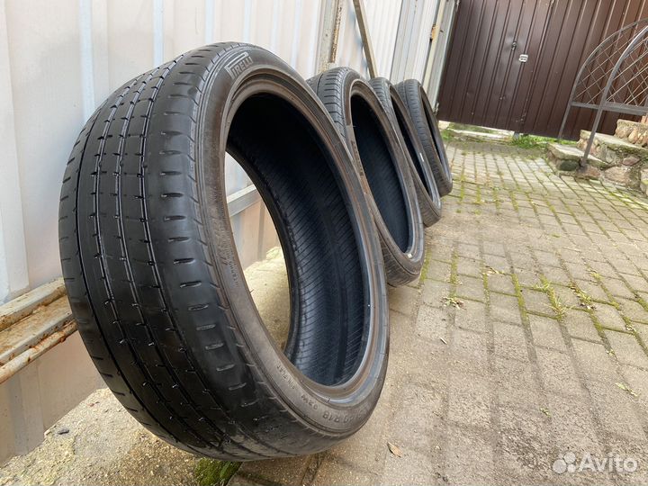 Pirelli P Zero 225/40 R18