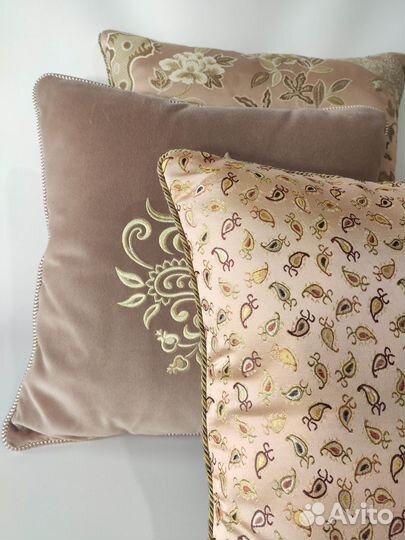 Подушка шёлковая жаккардовая, Loris Zanca Italy