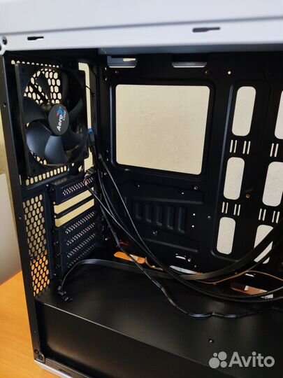 Корпус для пк Aerocool aero-800