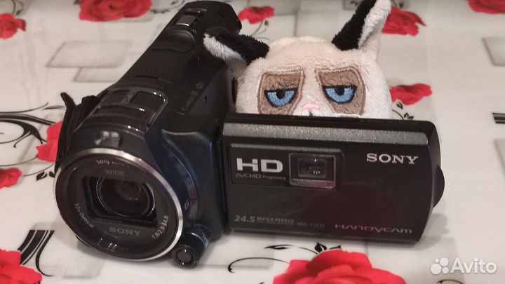 Видеокамера Sony HDR - PJ810E