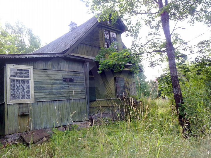 Дом 57 м² на участке 11,2 сот.