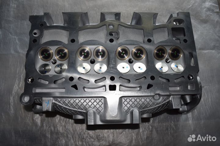 Новая гбц в сборе Octavia Golf Polo 04E103065P