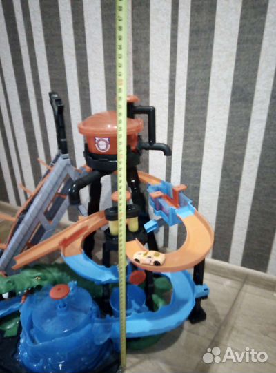 Трек Хот Вилс мойка